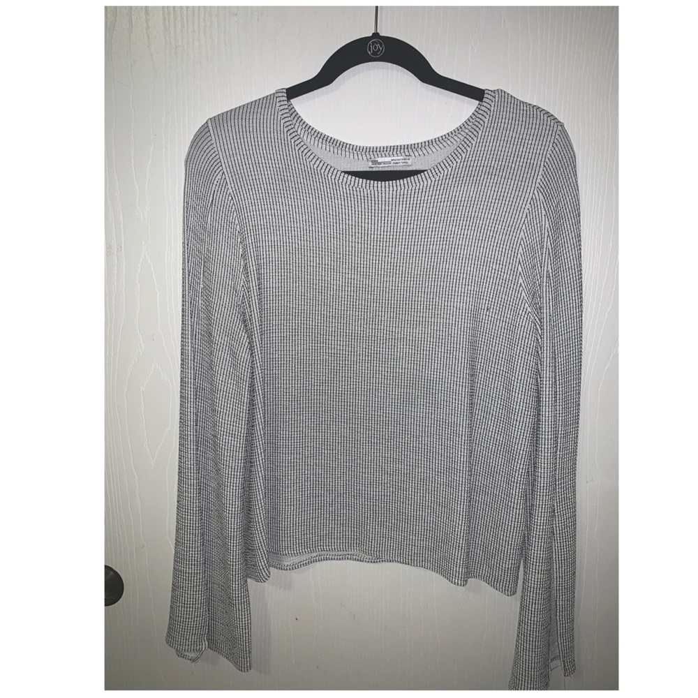 Zara black&white women’s long sleeve blouse